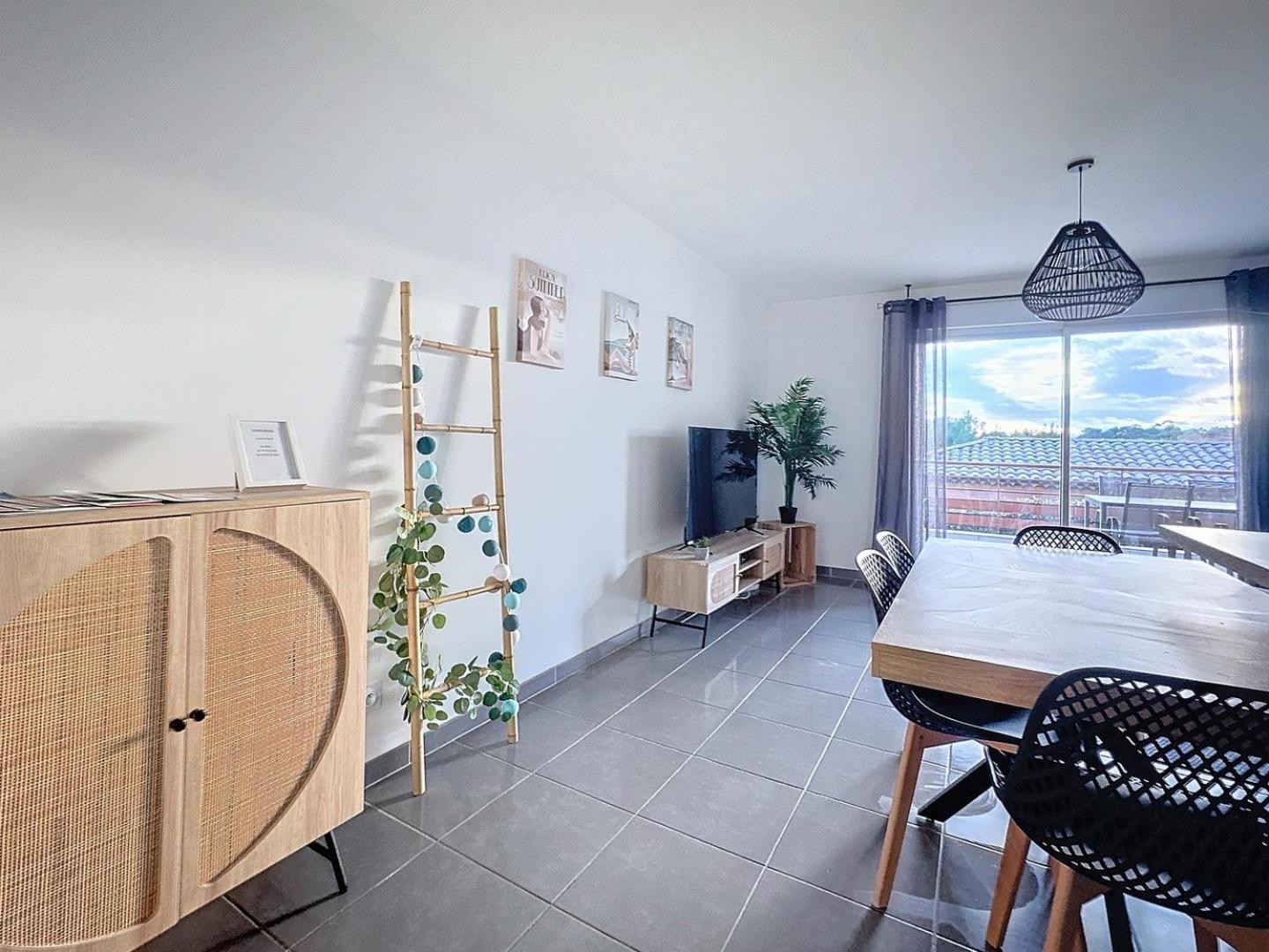 App Le Golf T3 Terrasse Wifi Pkg Apartment Beziers Exterior photo