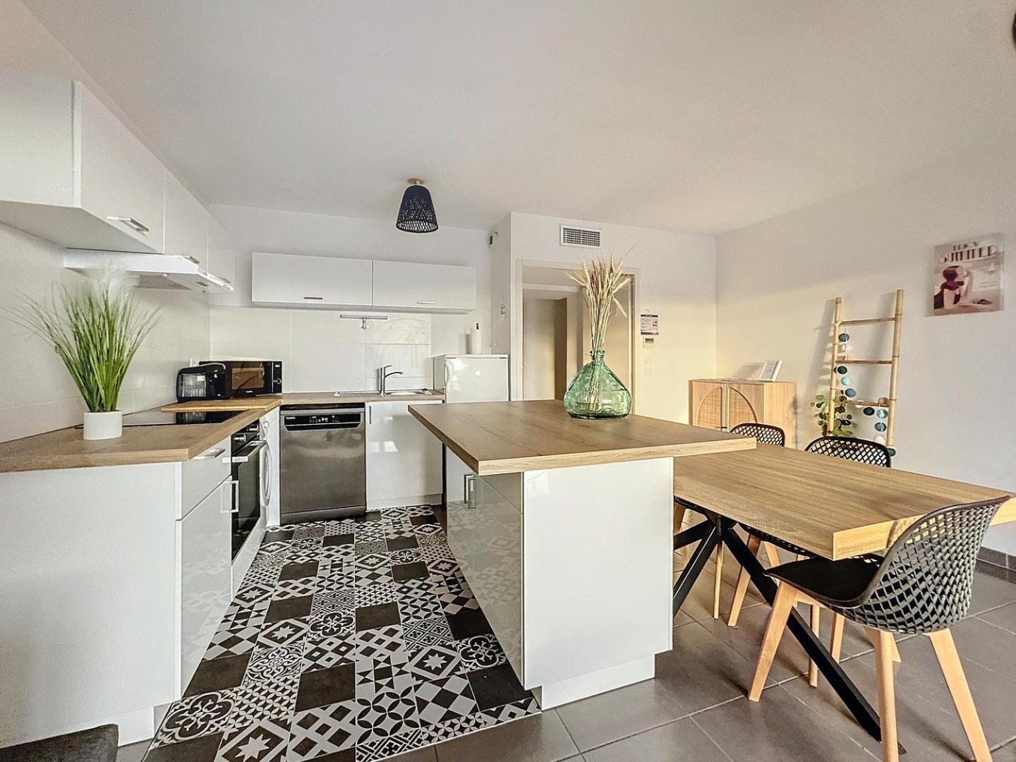 App Le Golf T3 Terrasse Wifi Pkg Apartment Beziers Exterior photo